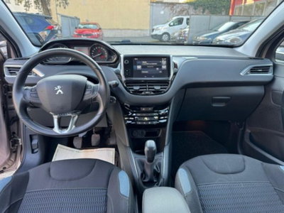 Peugeot 208 82 5 porte Allure (8)