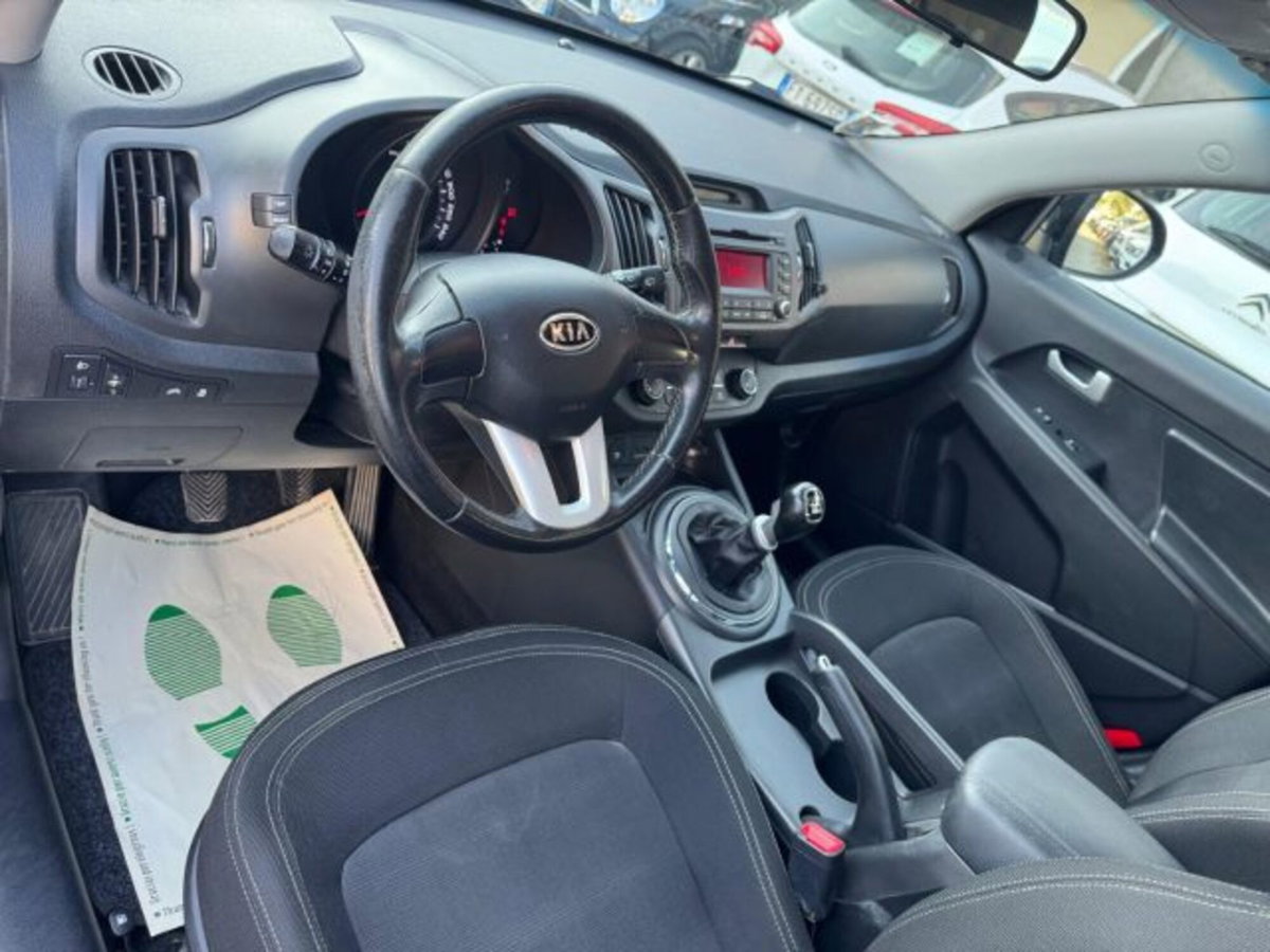 Kia Sportage 1.7 CRDI VGT 2WD Active (11)