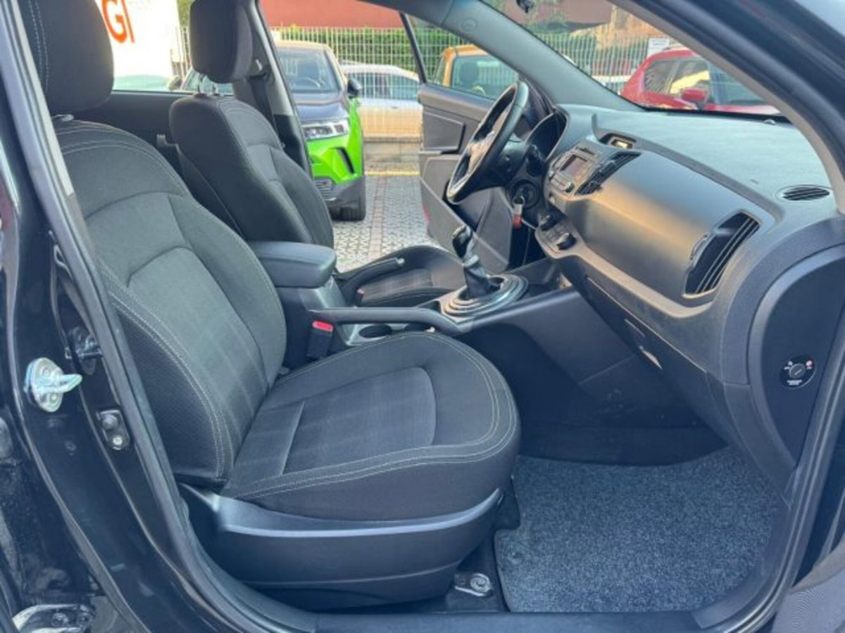 Kia Sportage 1.7 CRDI VGT 2WD Active (15)
