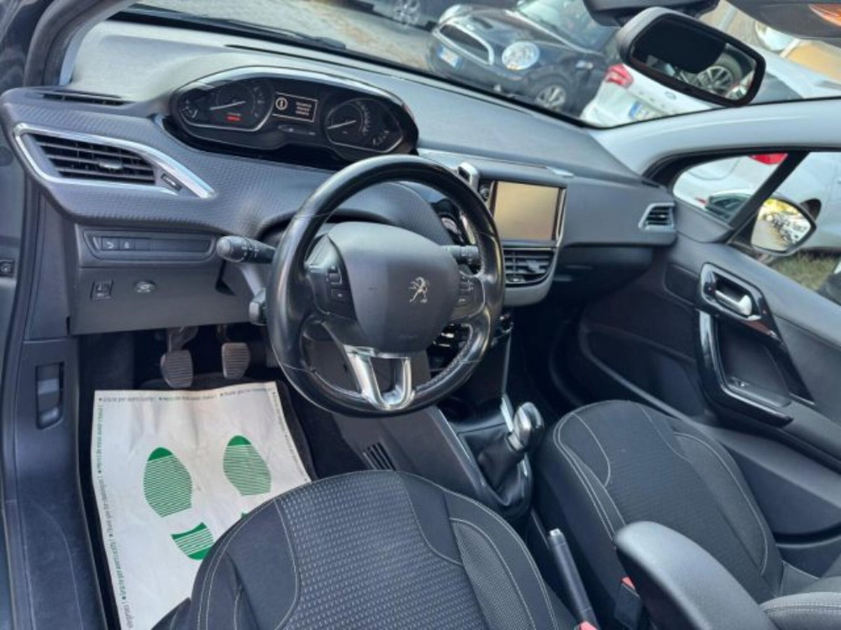 Peugeot 208 82 5p. GPL Allure (11)