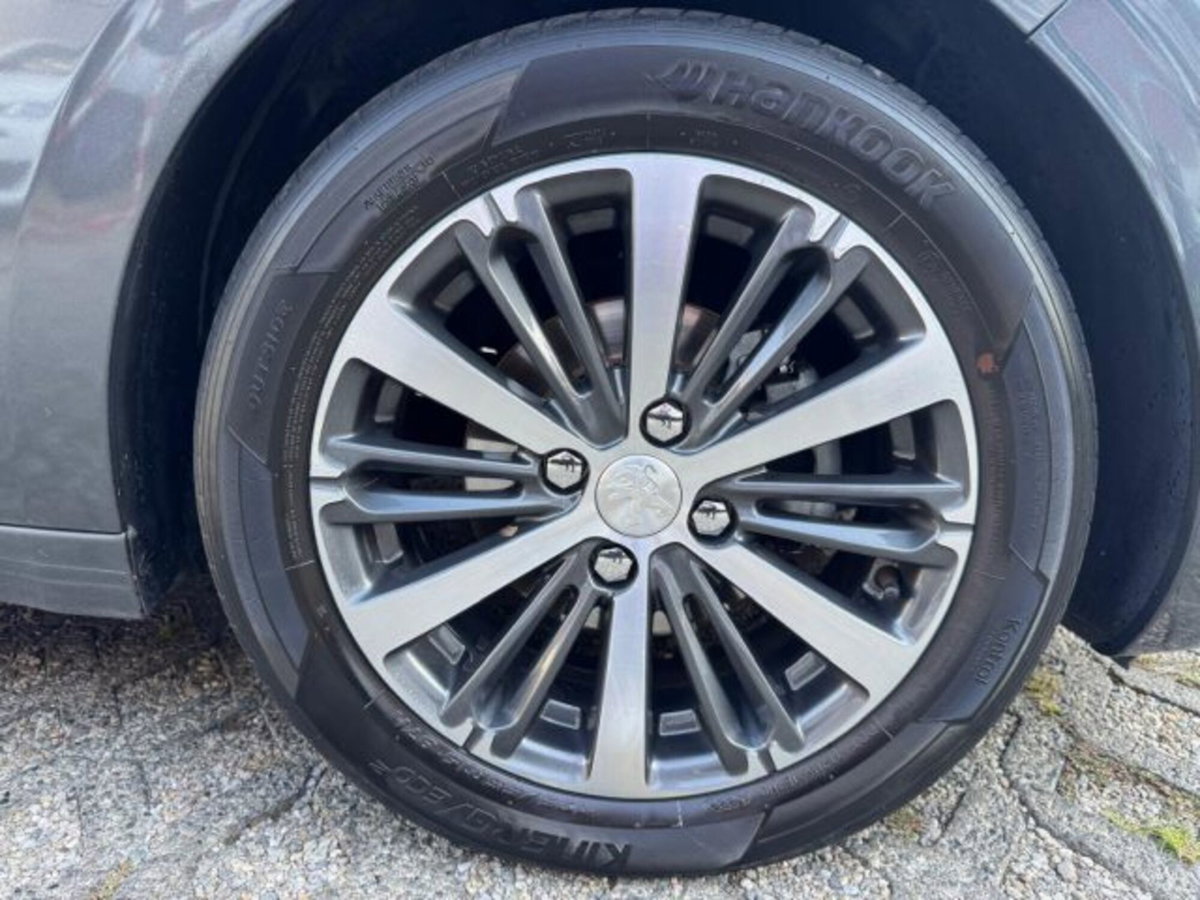 Peugeot 208 82 5p. GPL Allure (17)