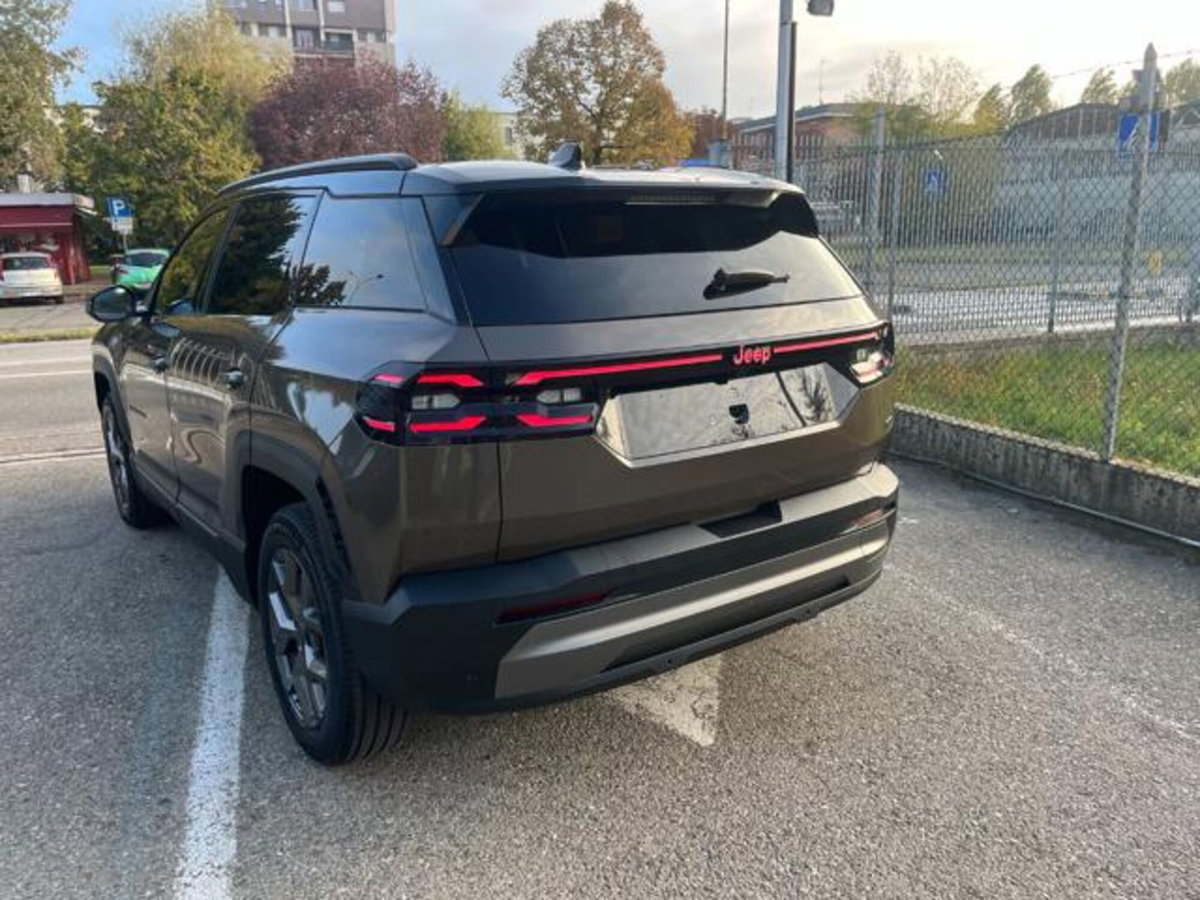 Jeep Compass 1.2 turbo 48V e-hybrid Summit fwd 145cv edct6 (4)