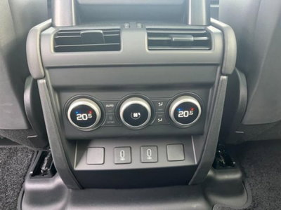 Land Rover Defender 110 3.0d i6 mhev X-Dynamic HSE awd 250cv auto (18)