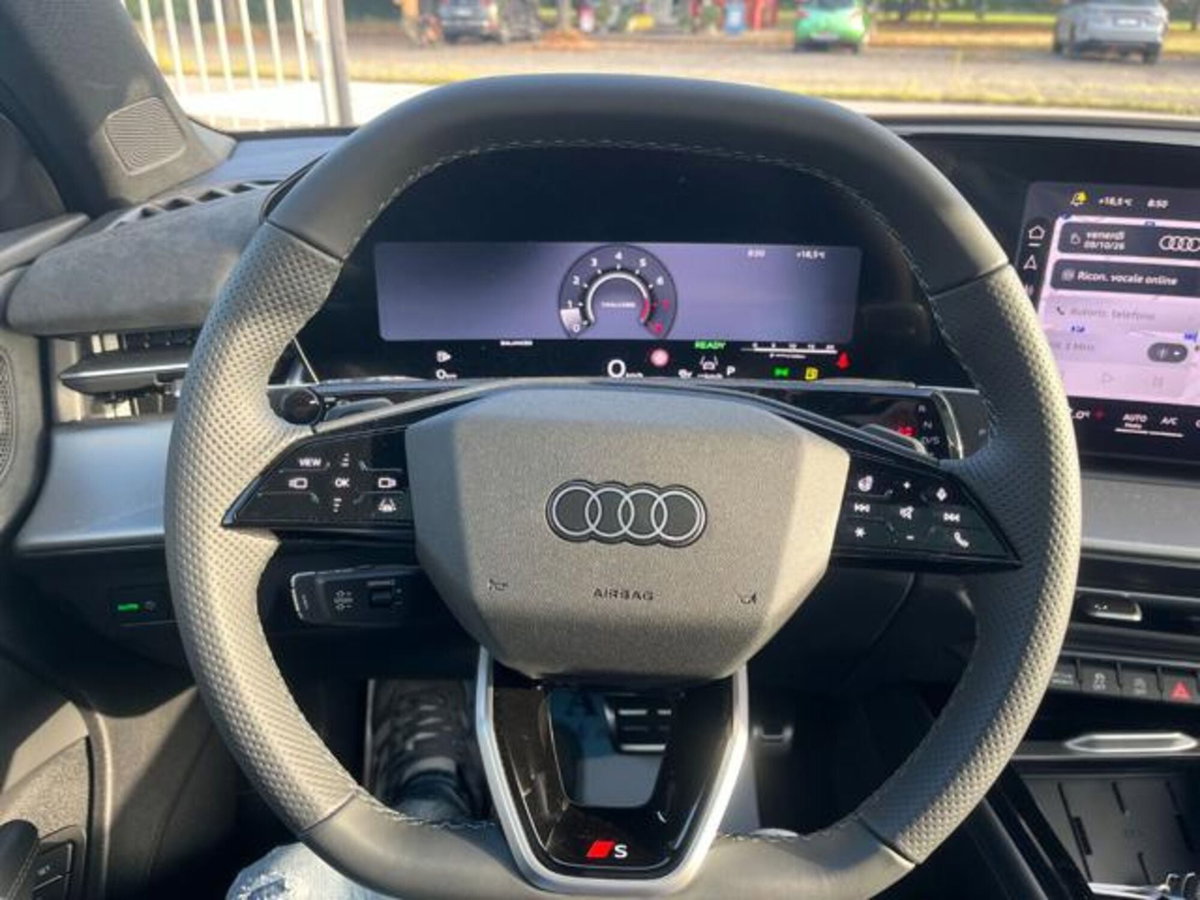 Audi Q3 Sportback 2.0 tfsi S line edition quattro 265cv s-tronic (8)