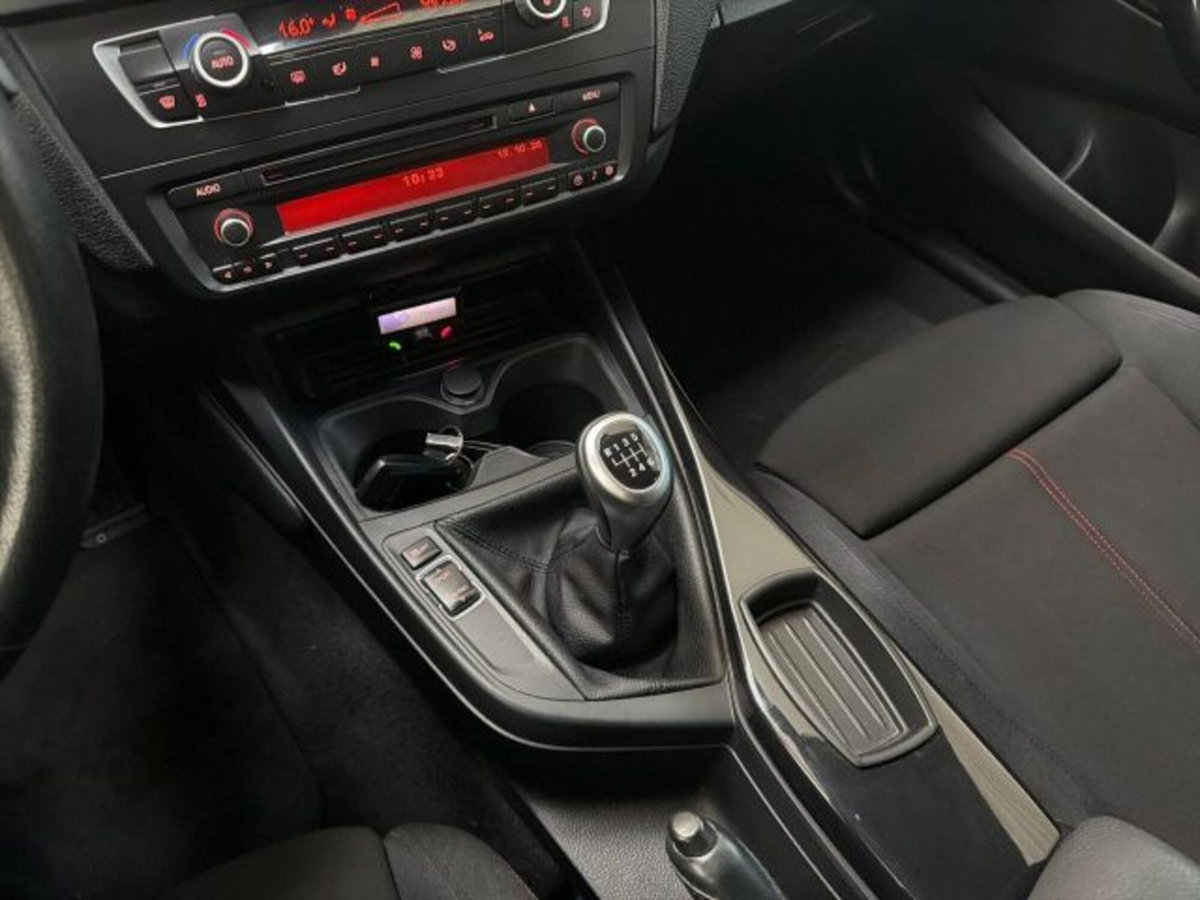 BMW Serie 1 116d 2.0 116CV cat 5 porte Attiva DPF (11)