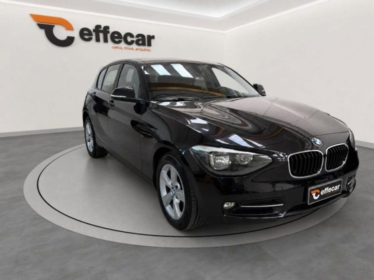 BMW Serie 1 116d 2.0 116CV cat 5 porte Attiva DPF (3)
