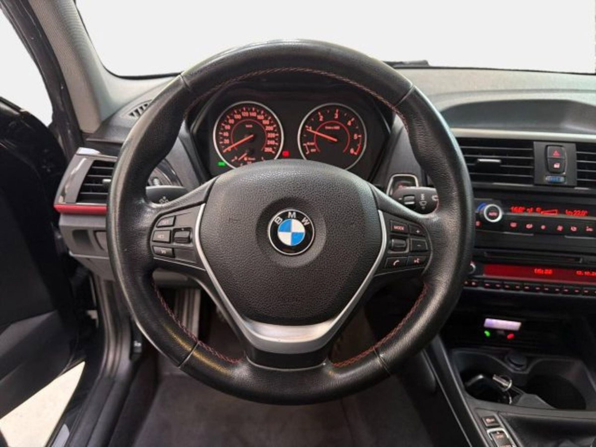 BMW Serie 1 116d 2.0 116CV cat 5 porte Attiva DPF (8)