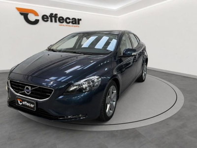 Volvo V40 D2 1.6 Powershift Summum usata