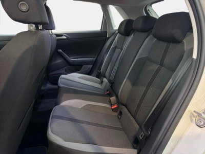 Volkswagen Polo 1.0 tsi Style 95cv (13)