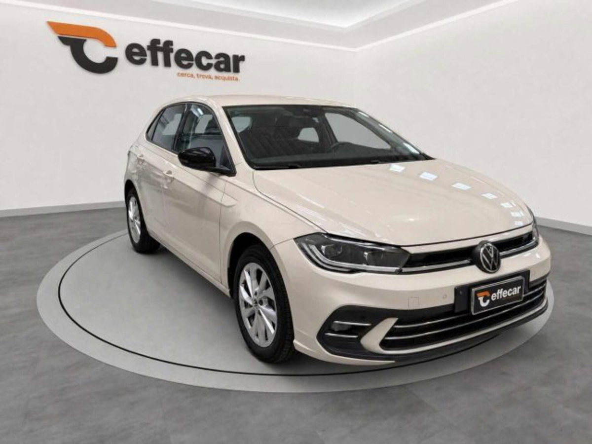 Volkswagen Polo 1.0 tsi Style 95cv (3)