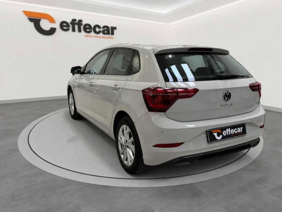 Volkswagen Polo 1.0 tsi Style 95cv (6)