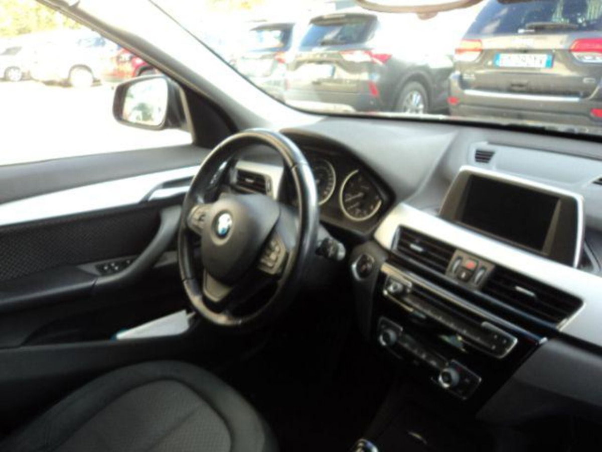 BMW X1 sDrive20d Business (3)