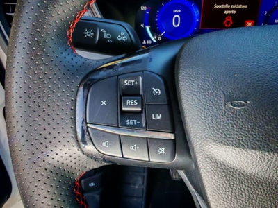 Ford Kuga 1.5 EcoBoost 150 CV 2WD ST-Line (13)
