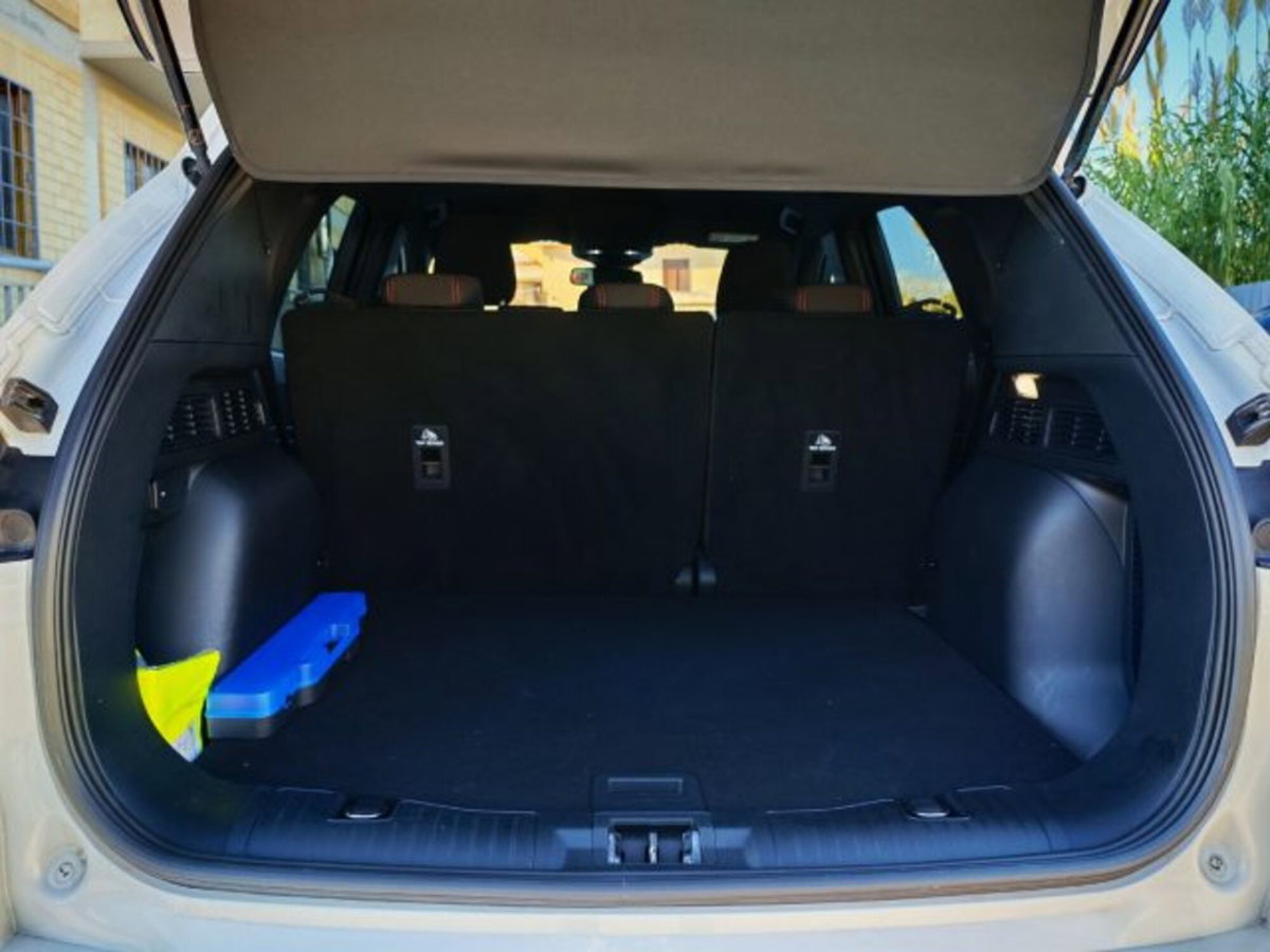 Ford Kuga 1.5 EcoBoost 150 CV 2WD ST-Line (19)