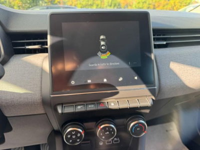 Renault Clio Blue dCi 100 CV 5 porte Evolution (8)