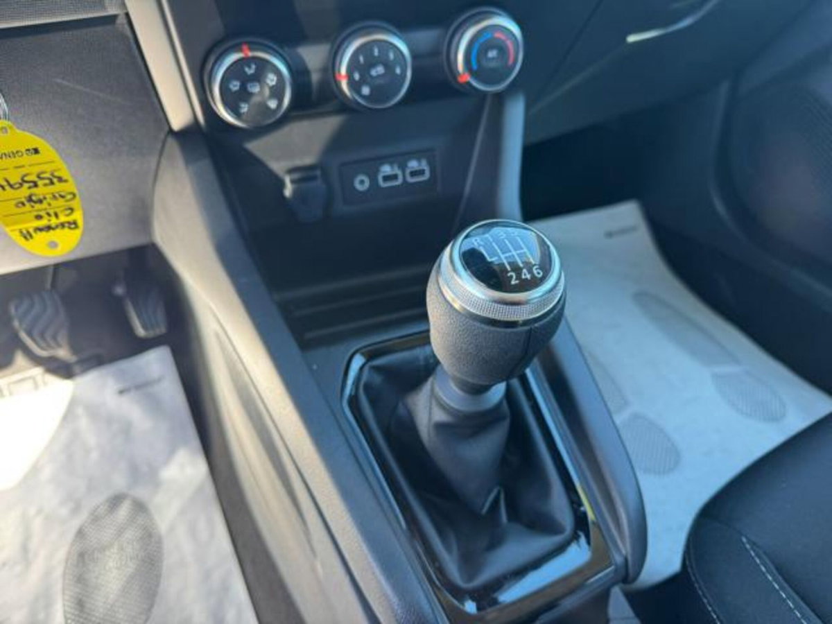 Renault Clio Blue dCi 100 CV 5 porte Evolution (17)