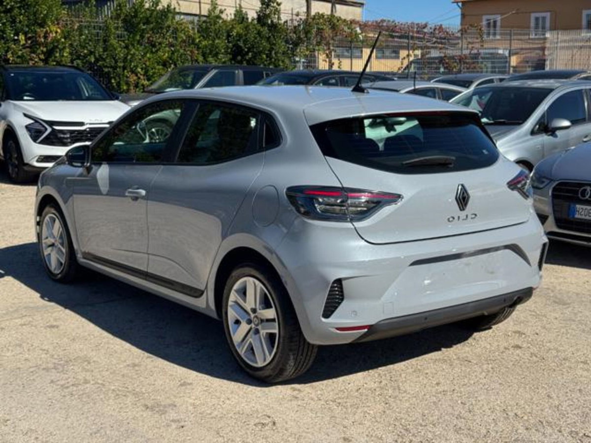 Renault Clio Blue dCi 100 CV 5 porte Evolution (3)
