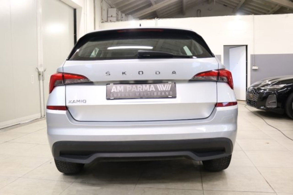 Skoda Kamiq 1.0 TSI Ambition (5)
