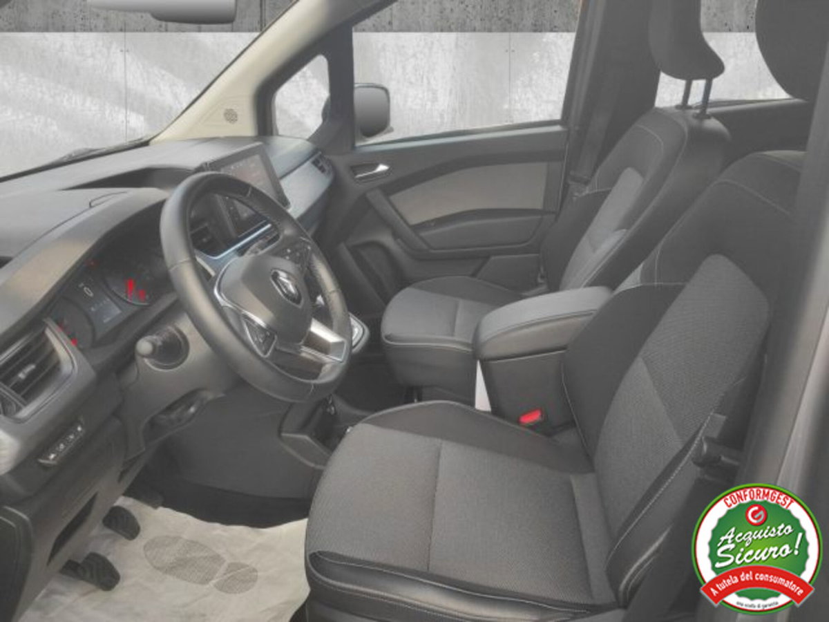 Renault Kangoo 1.5 blue dci Equilibre 115cv edc (10)
