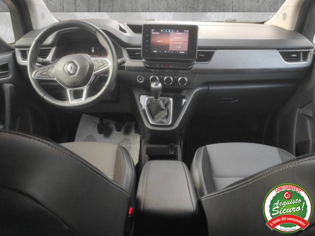Renault Kangoo 1.5 blue dci Equilibre 115cv edc (12)