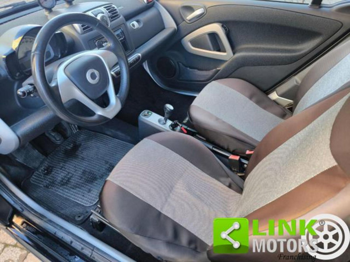 smart Fortwo 1000 52 kW coupé limited two (5)