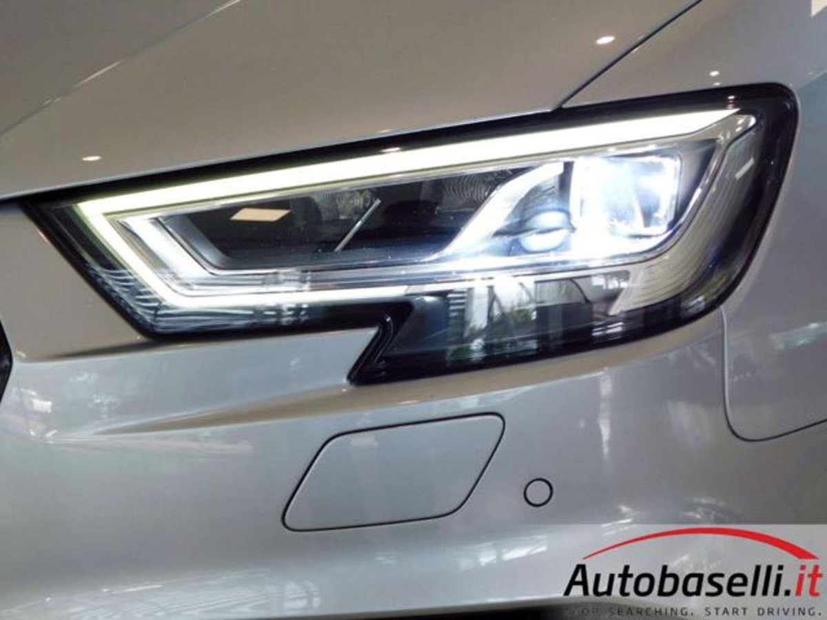 Audi RS 3 Sportback 3 2.5 TFSI quattro S tronic (12)