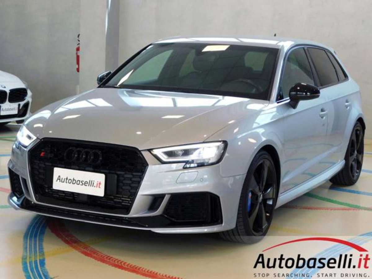 Audi RS 3 Sportback 3 2.5 TFSI quattro S tronic (19)