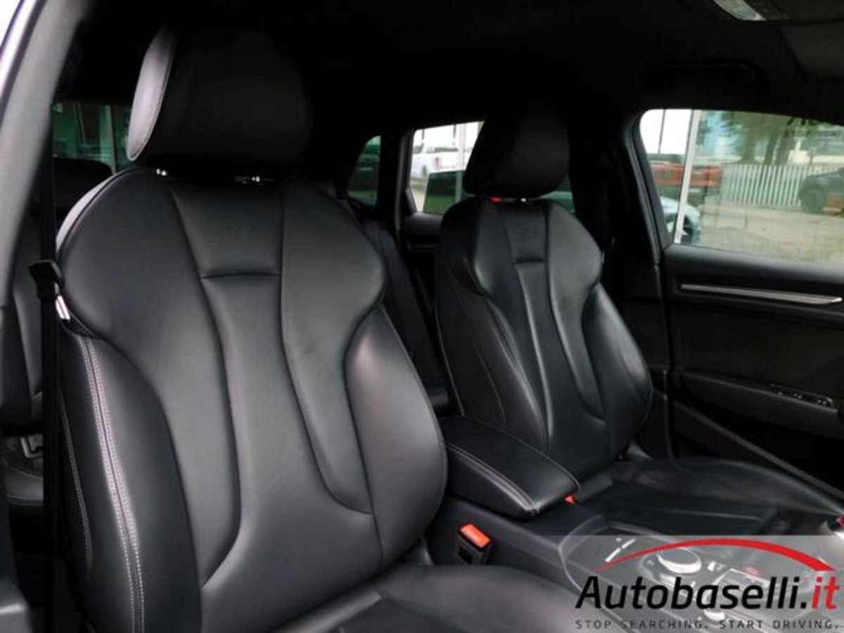 Audi RS 3 Sportback 3 2.5 TFSI quattro S tronic (7)
