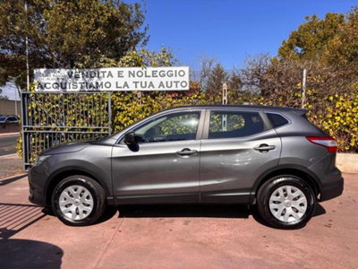 Nissan Qashqai 1.5 dCi N-Vision (4)