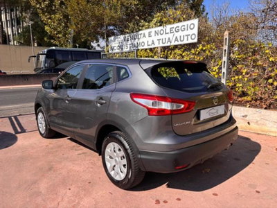 Nissan Qashqai 1.5 dCi N-Vision (8)