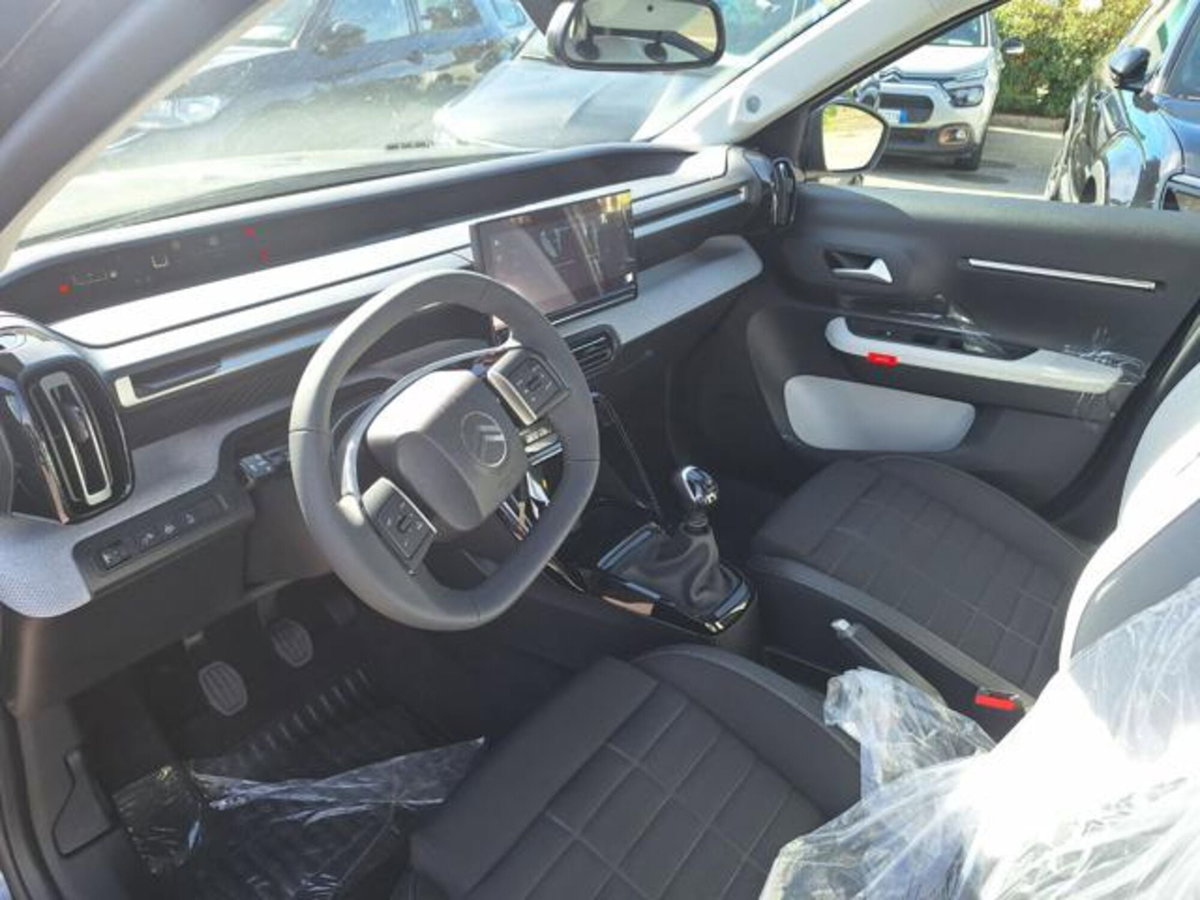 Citroen C3 1.2 turbo Max 100cv s&s (9)