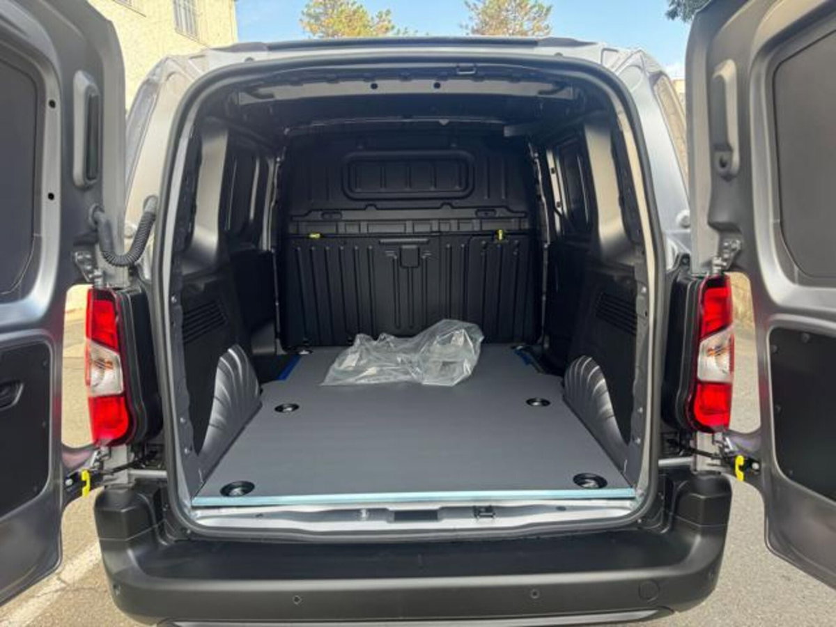Citroen Berlingo Furgone van M 1.5 bluehdi 100cv S&S Serie Speciale XTR (15)
