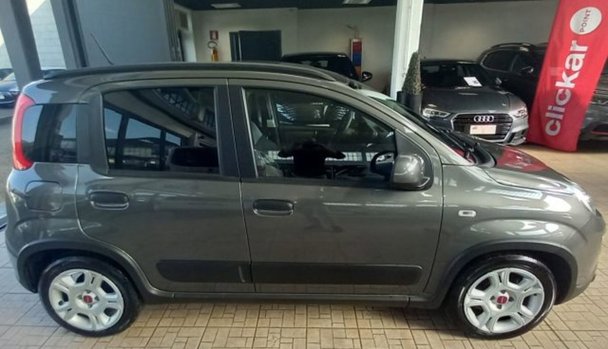 Fiat Panda 1.0 firefly hybrid s&s 70cv 5p.ti (2)
