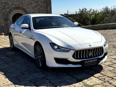 Maserati Ghibli Ghibli MHEV 330 CV GT (16)