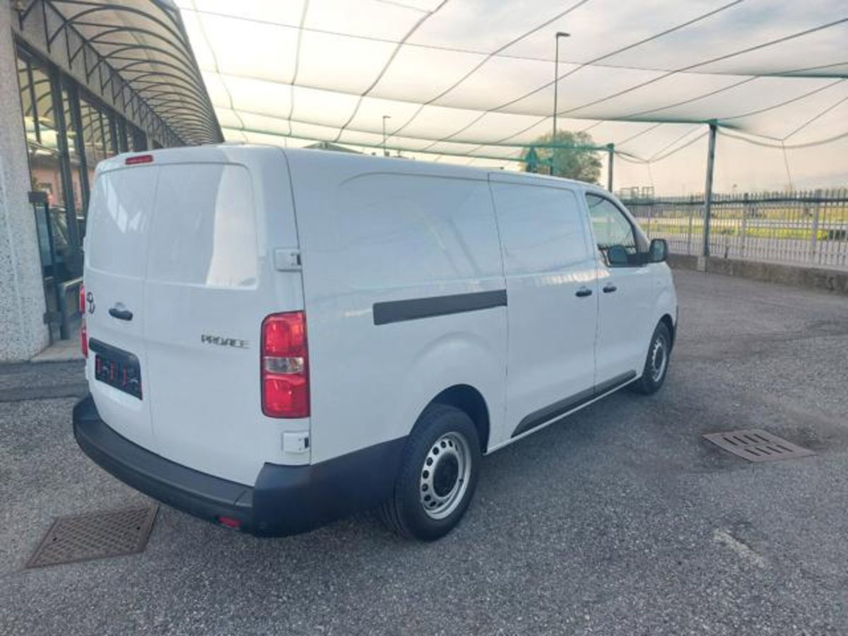 Toyota Proace 2.2d 150cv S&S 14q L2 S Comfort (3)
