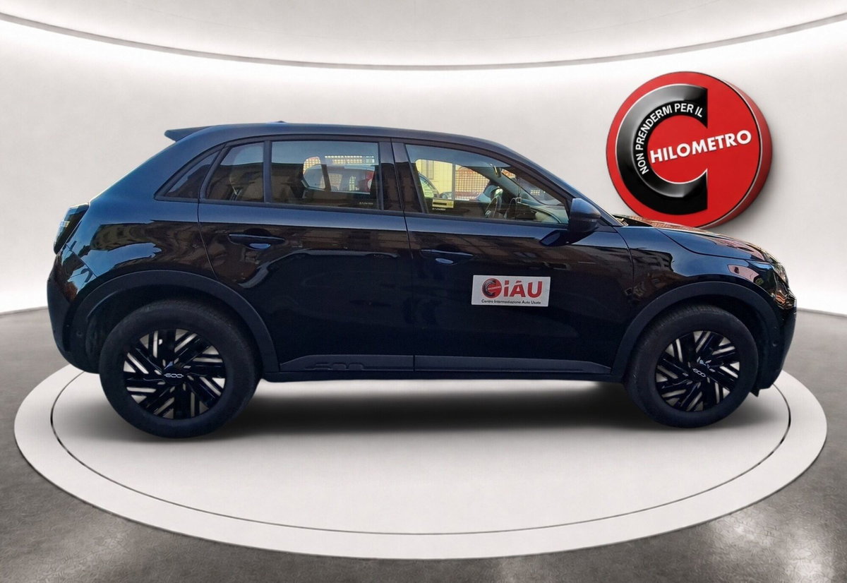 Fiat 600 1.2 Business 100cv (8)