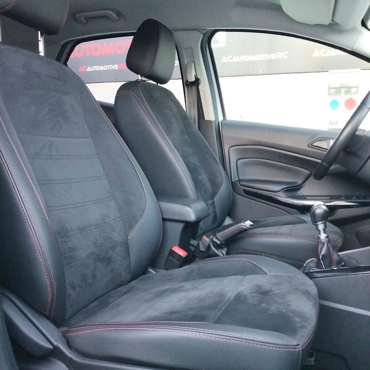 Ford EcoSport 1.0 EcoBoost 125 CV Start&Stop ST-Line (14)