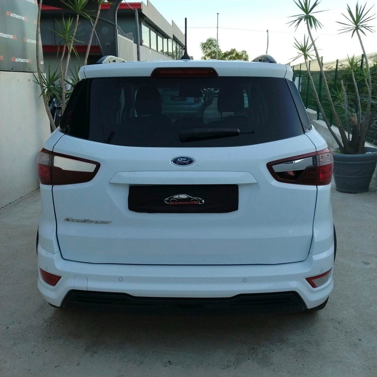 Ford EcoSport 1.0 EcoBoost 125 CV Start&Stop ST-Line (4)