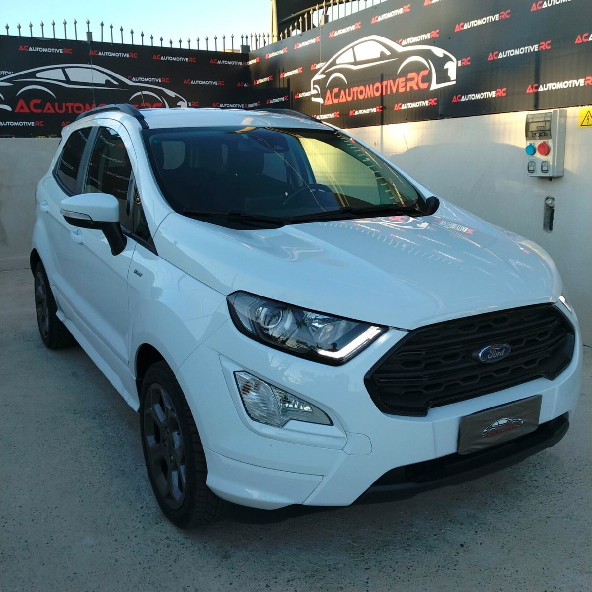 Ford EcoSport 1.0 EcoBoost 125 CV Start&Stop ST-Line (8)