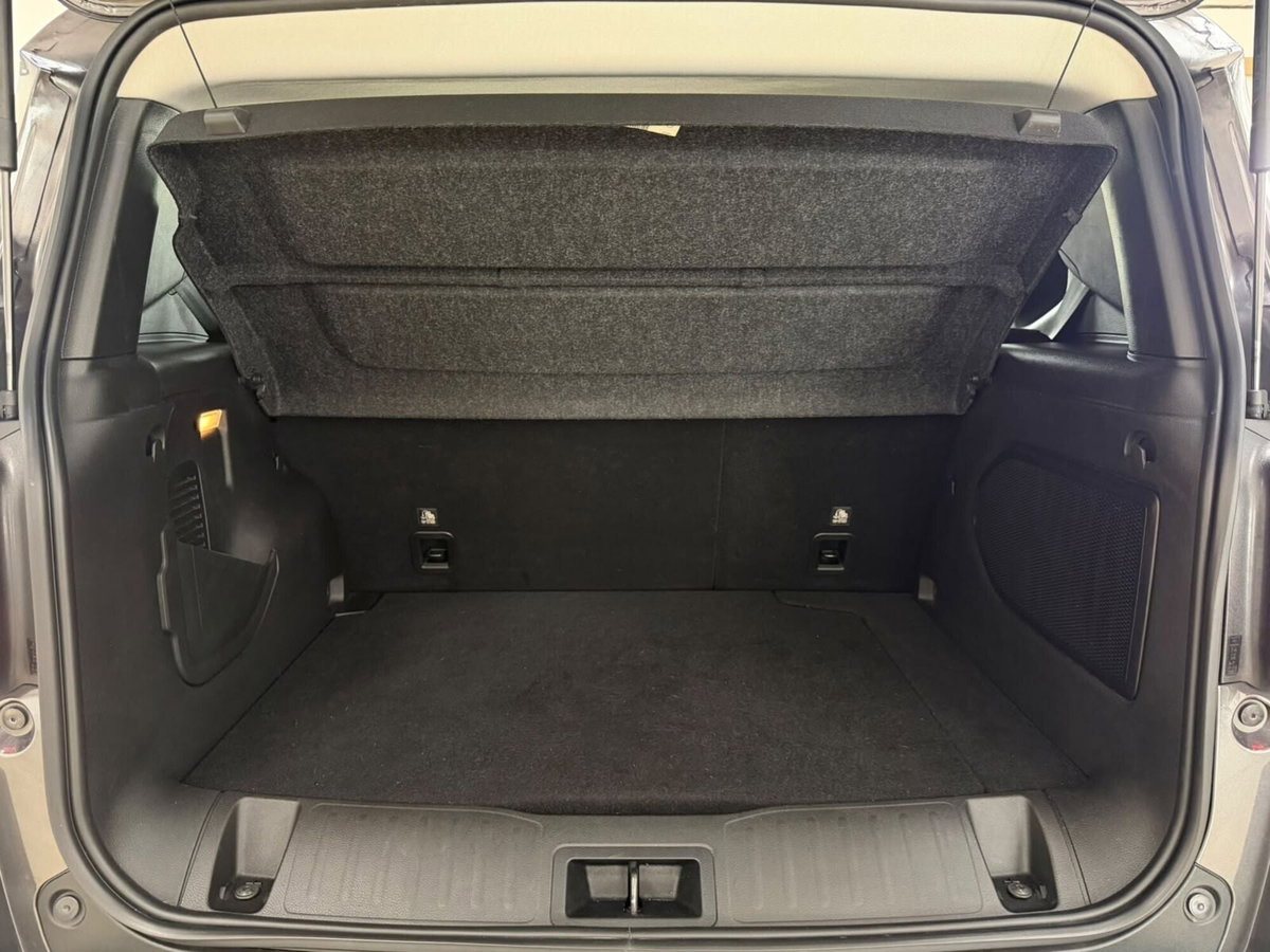 Jeep Renegade 1.3 T4 190CV PHEV 4xe AT6 Limited (19)