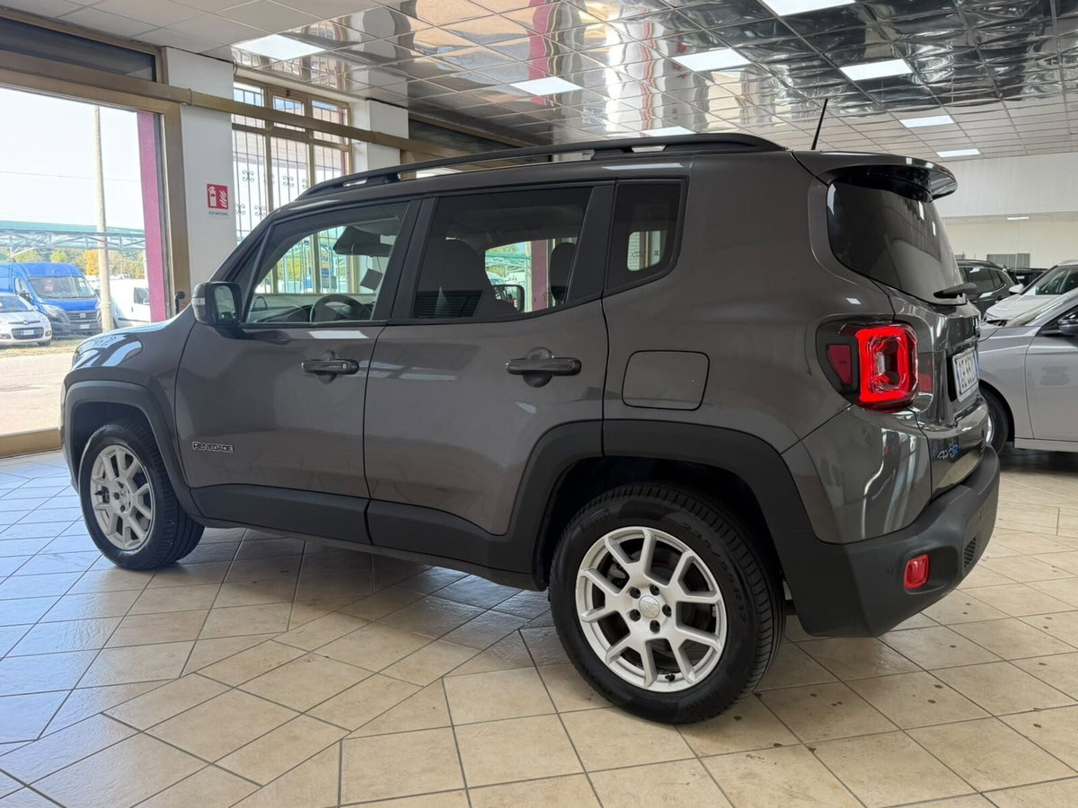 Jeep Renegade 1.3 T4 190CV PHEV 4xe AT6 Limited (8)