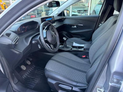 Peugeot 208 PureTech 100 Stop&Start 5 porte Allure (2)
