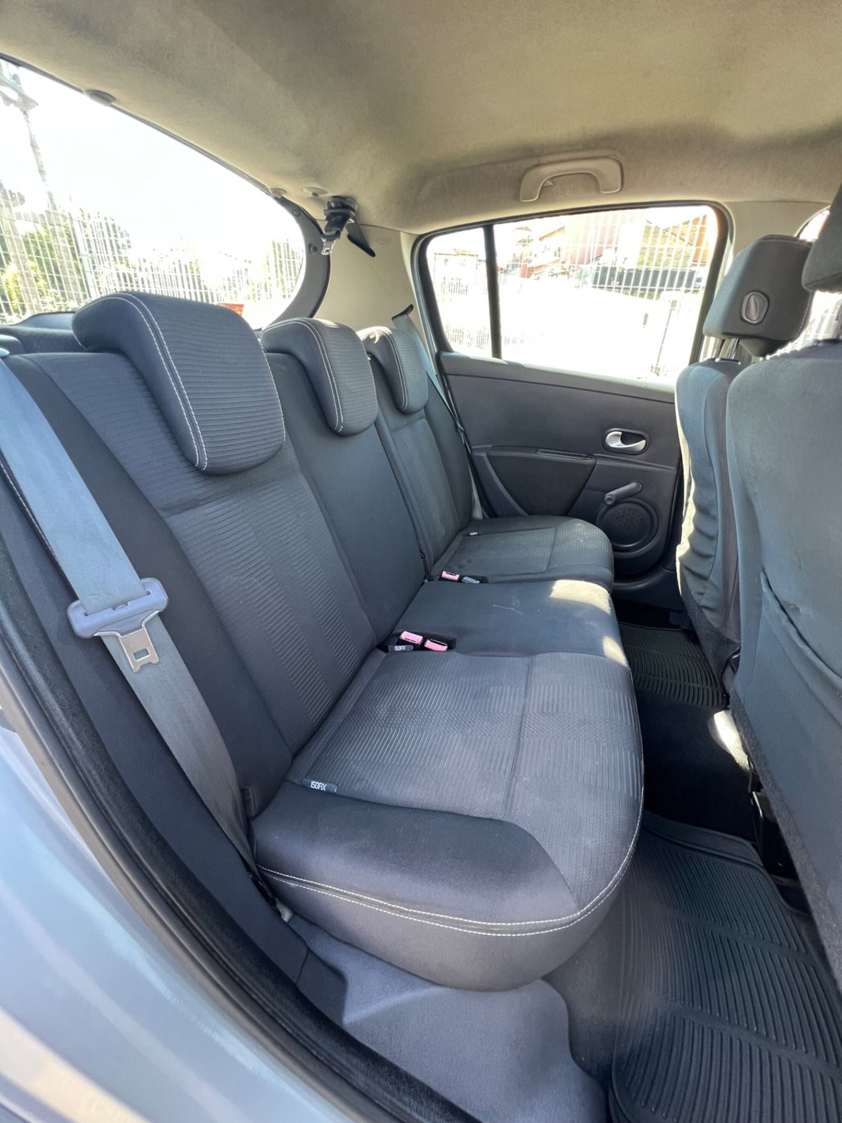 Renault Clio 1.2 16V 5 porte Luxe (13)