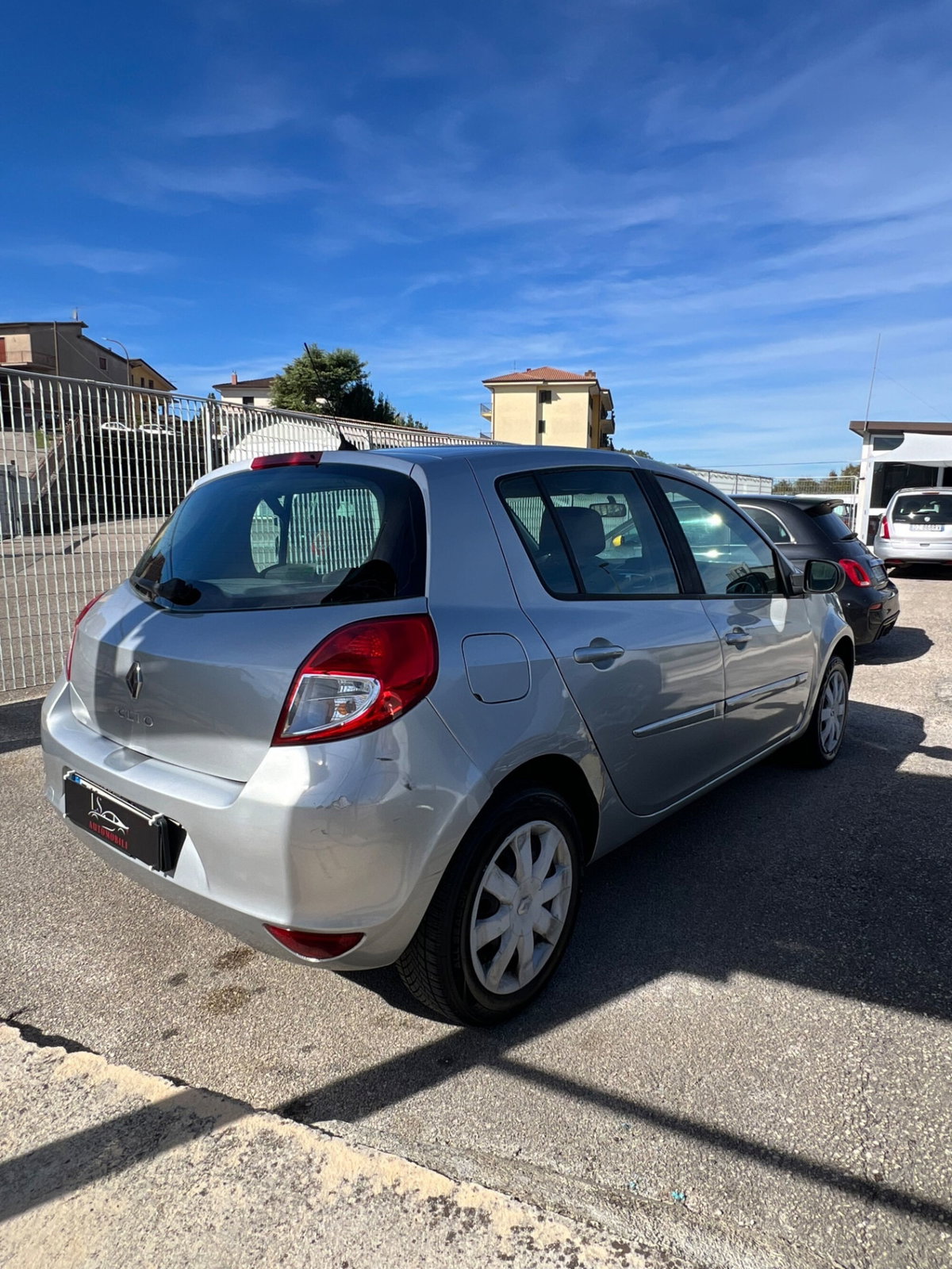 Renault Clio 1.2 16V 5 porte Luxe (3)
