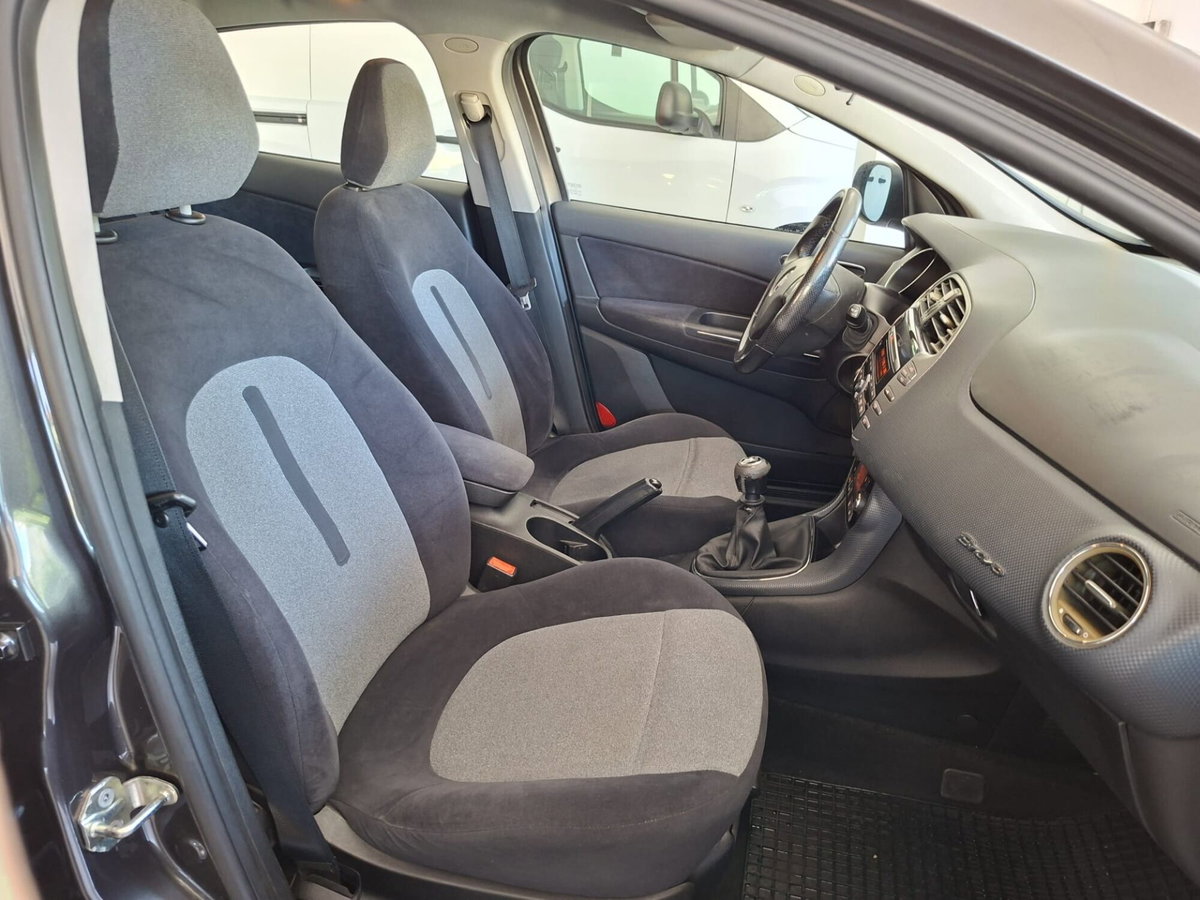 Fiat Bravo 1.9 MJT 120 CV Emotion (17)