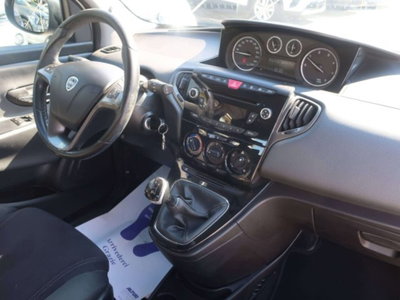 Lancia Ypsilon 1.3 MJT 16V 95 CV 5 porte S&S Gold (8)