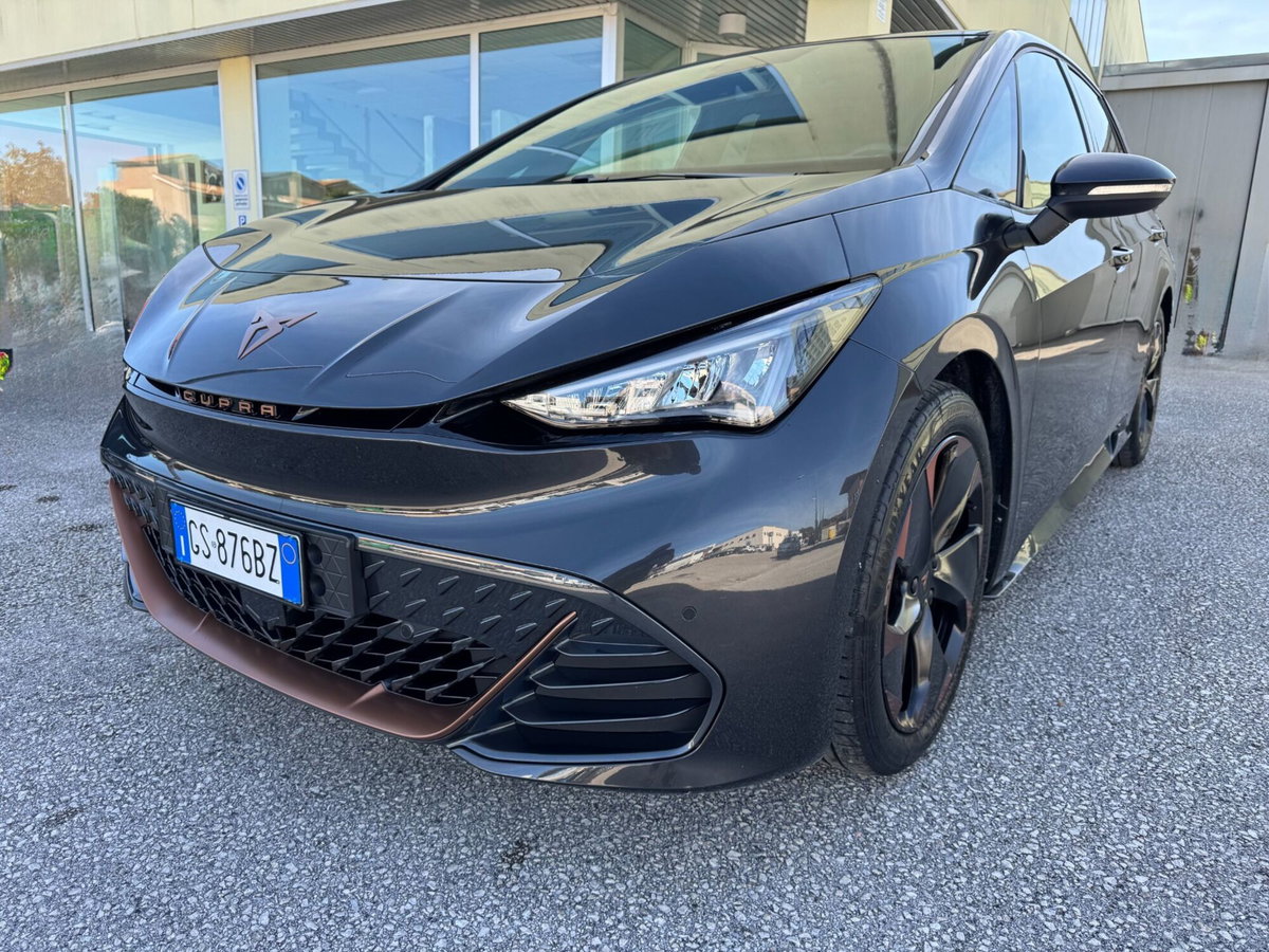 Cupra Born Born e-Boost 58kWh 231CV (10)