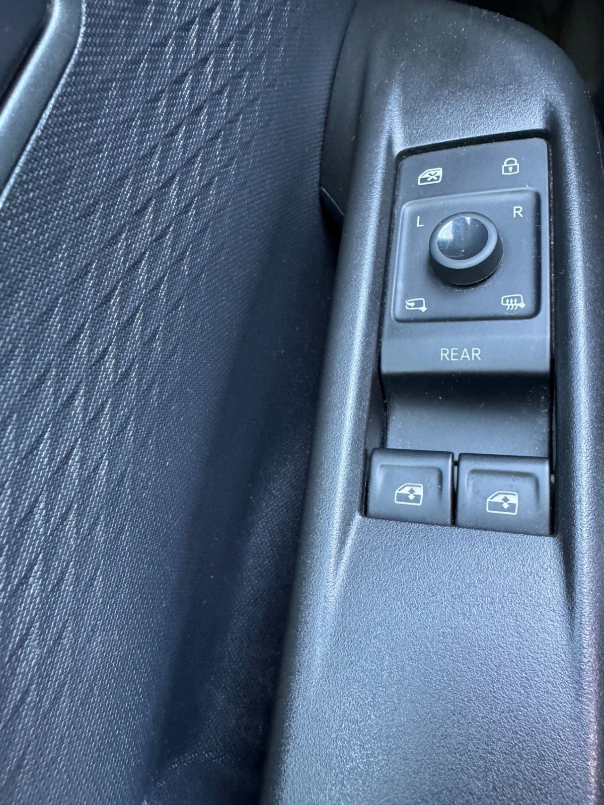Cupra Born Born e-Boost 58kWh 231CV (18)
