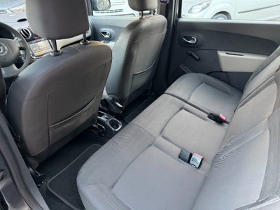 Dacia Lodgy 1.6 8V 85CV 5 posti (7)