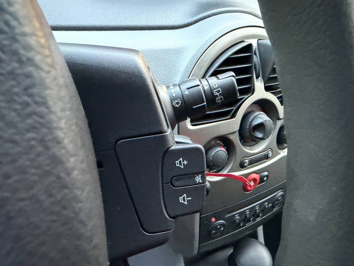 Renault Modus 1.2 16V Dynamique (13)
